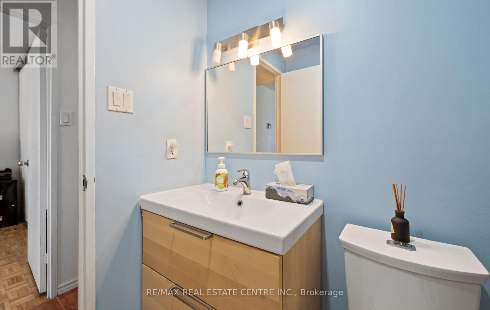 2 - 2170 Bromsgrove Road, Mississauga, Ontario L5J 4J2 - Photo 25 - W13623800