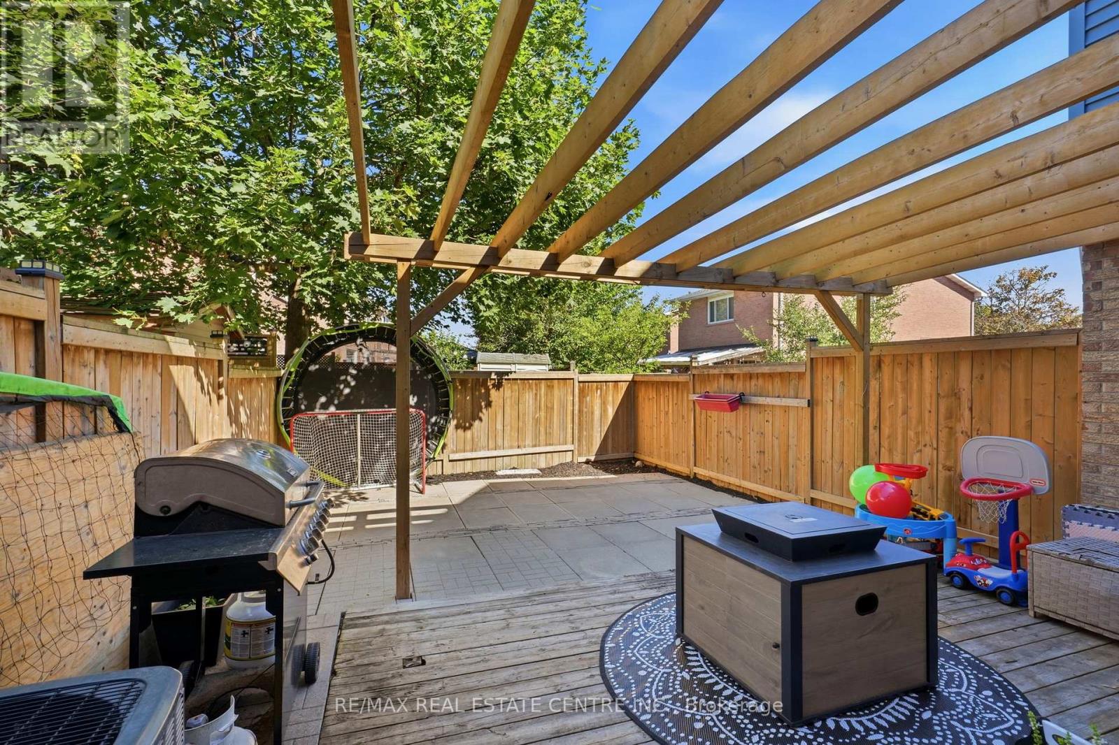 37 Rushmore Crescent, Brampton, Ontario  L6Z 1R1 - Photo 19 - W13623802