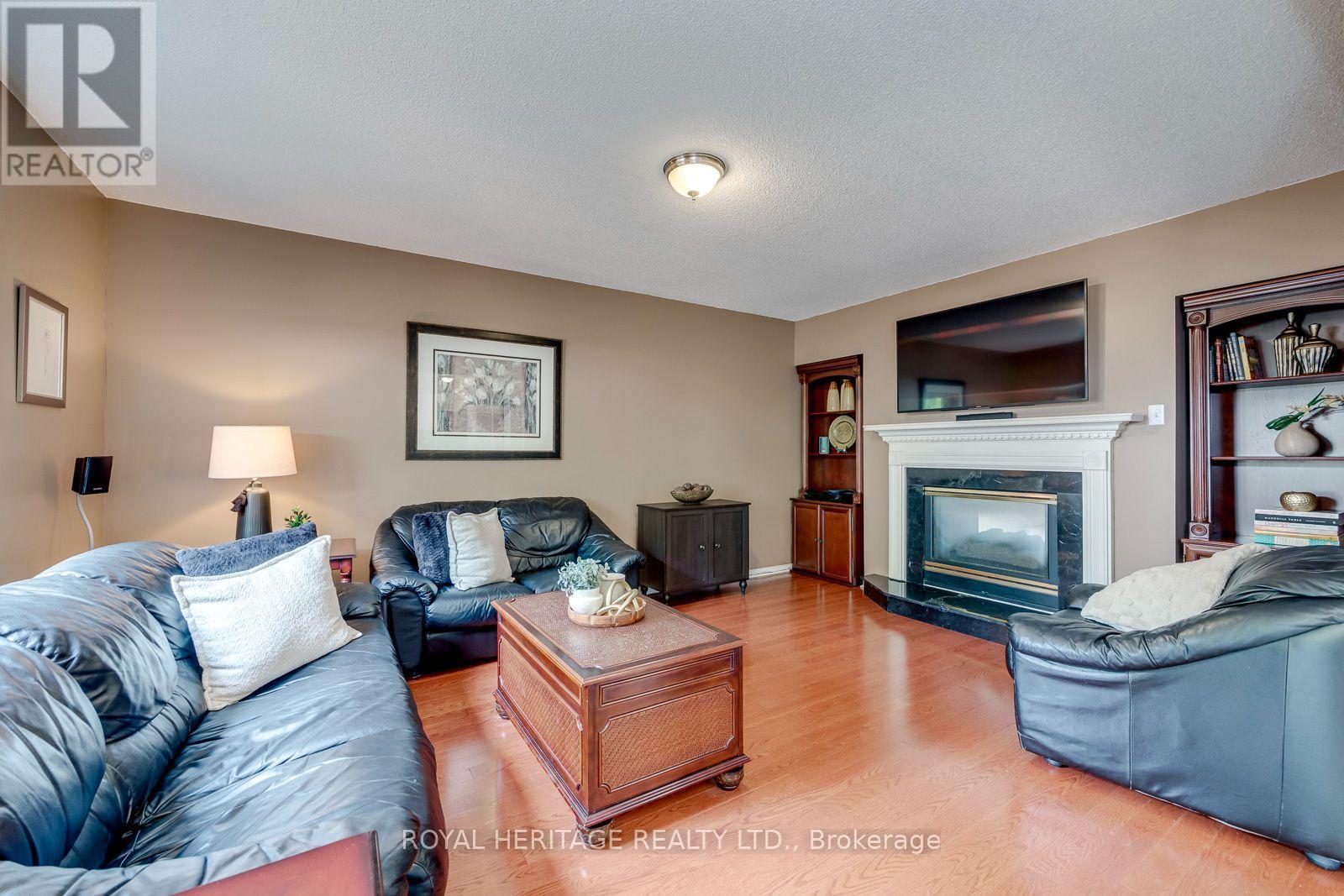1451 Ravensmoor Crescent, Mississauga, Ontario  L5M 3L4 - Photo 11 - W13623866