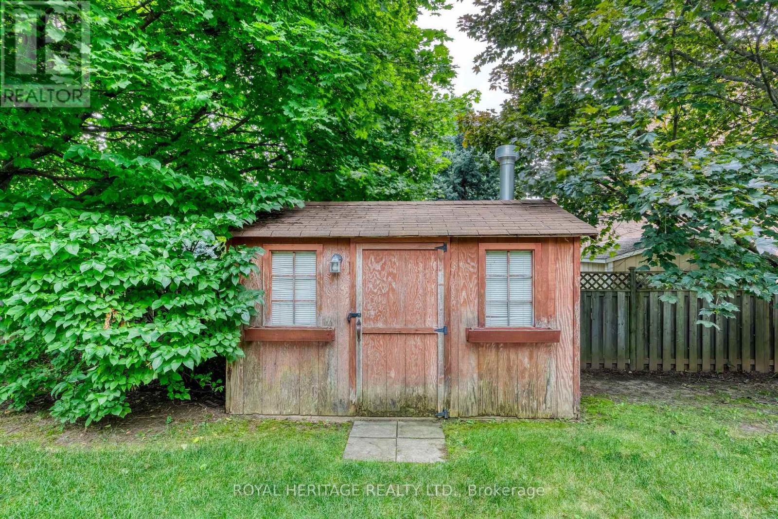1451 Ravensmoor Crescent, Mississauga, Ontario  L5M 3L4 - Photo 50 - W13623866