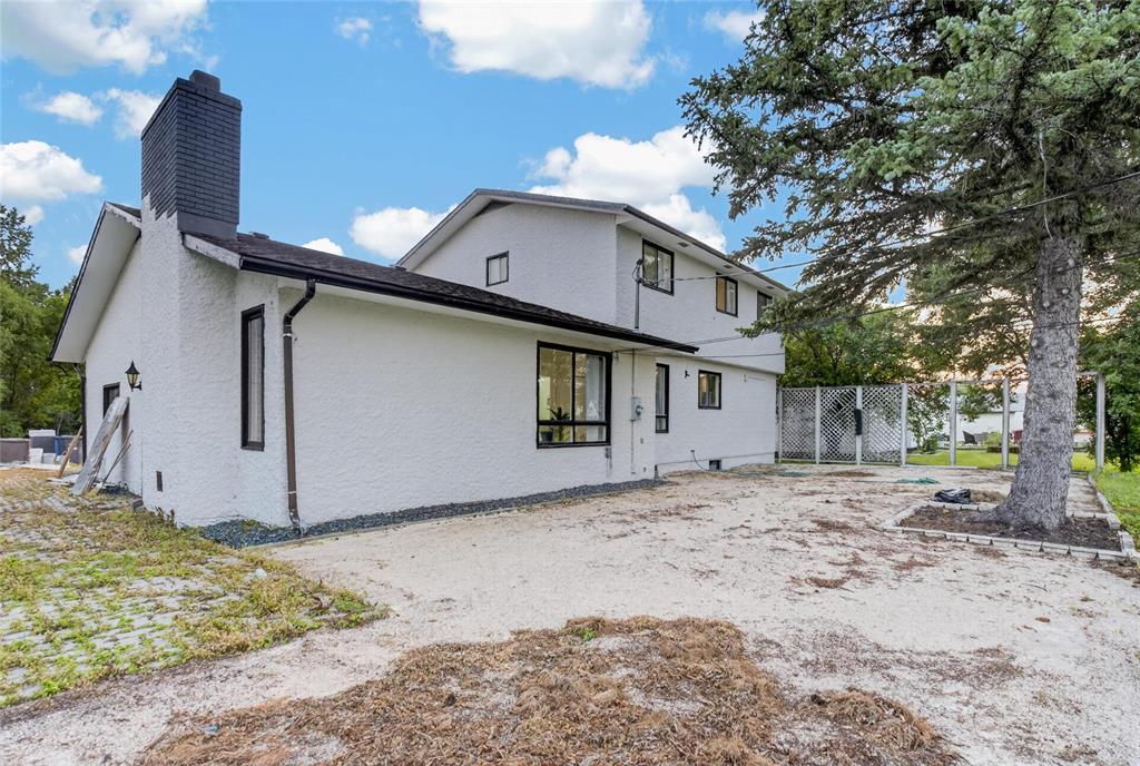 2205 Knowles Avenue, Winnipeg, Manitoba  R2G 2K7 - Photo 24 - 202618863