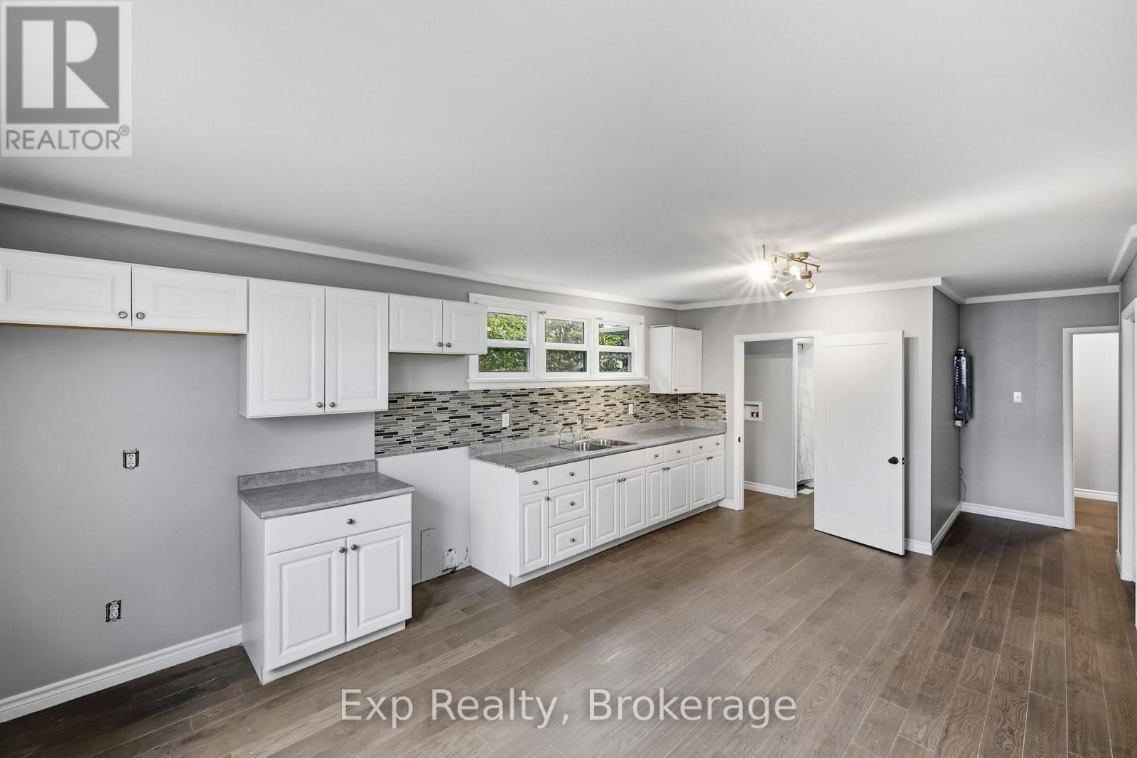 23 Ridley Street, Prince Edward County, Ontario  K8N 4Z1 - Photo 12 - X13623880