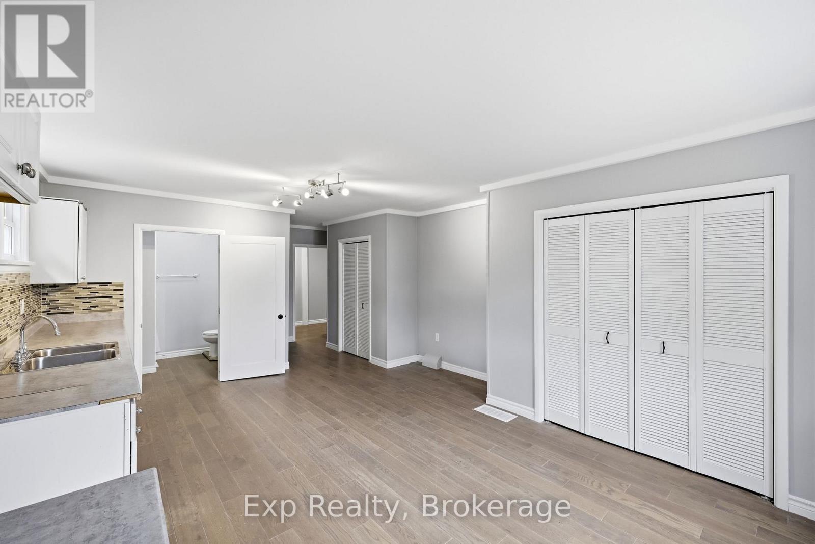 23 Ridley Street, Prince Edward County, Ontario  K8N 4Z1 - Photo 13 - X13623880
