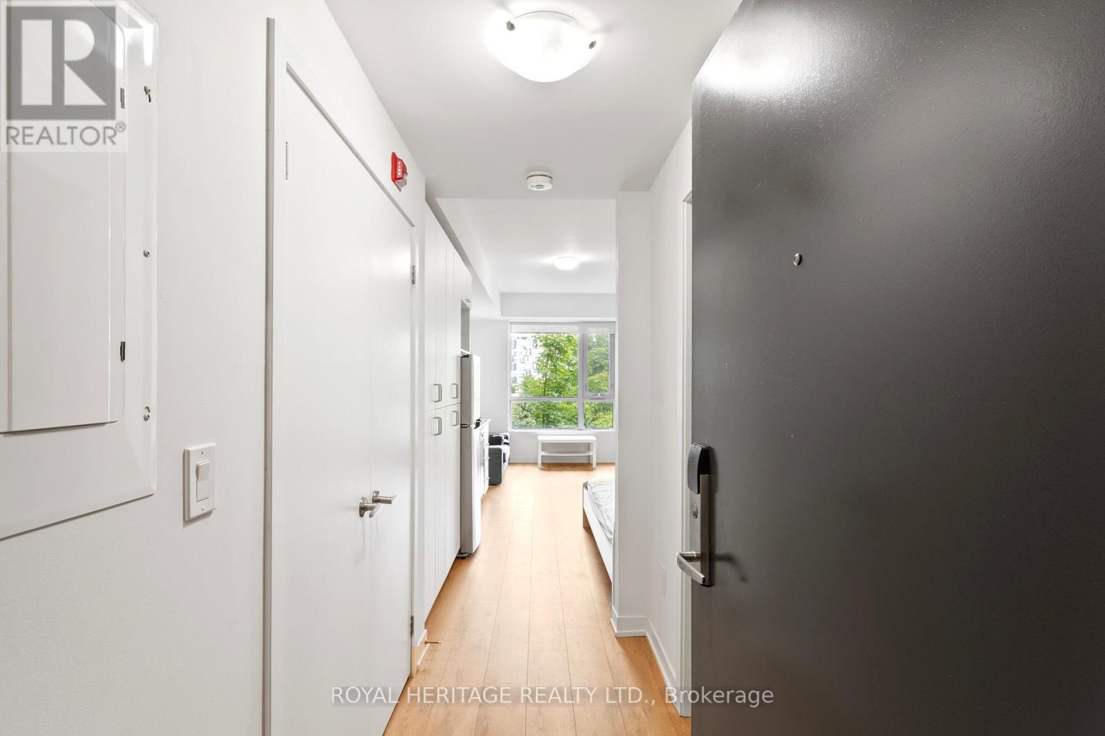307 - 1800 Simcoe Street N, Oshawa, Ontario  L1G 0C2 - Photo 1 - E13623898