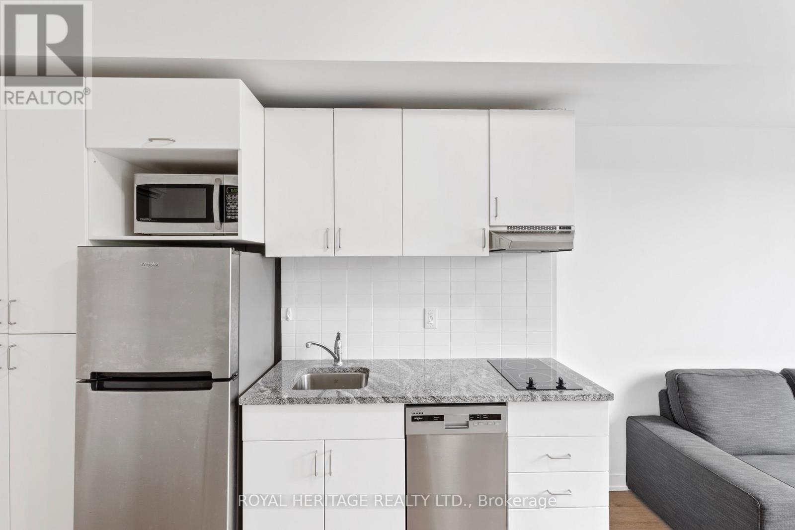 307 - 1800 Simcoe Street N, Oshawa, Ontario  L1G 0C2 - Photo 6 - E13623898