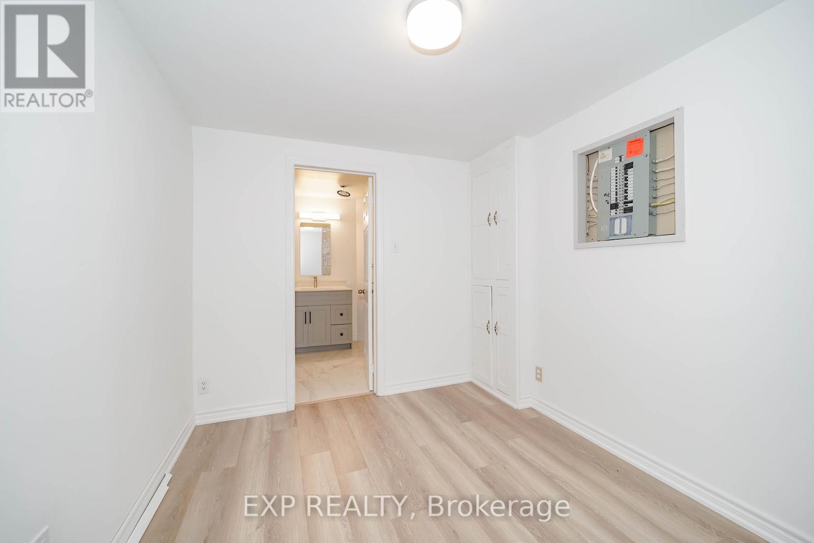 Bsmt - 195 Savage Road, Newmarket, Ontario  L3X 1R6 - Photo 14 - N13623942