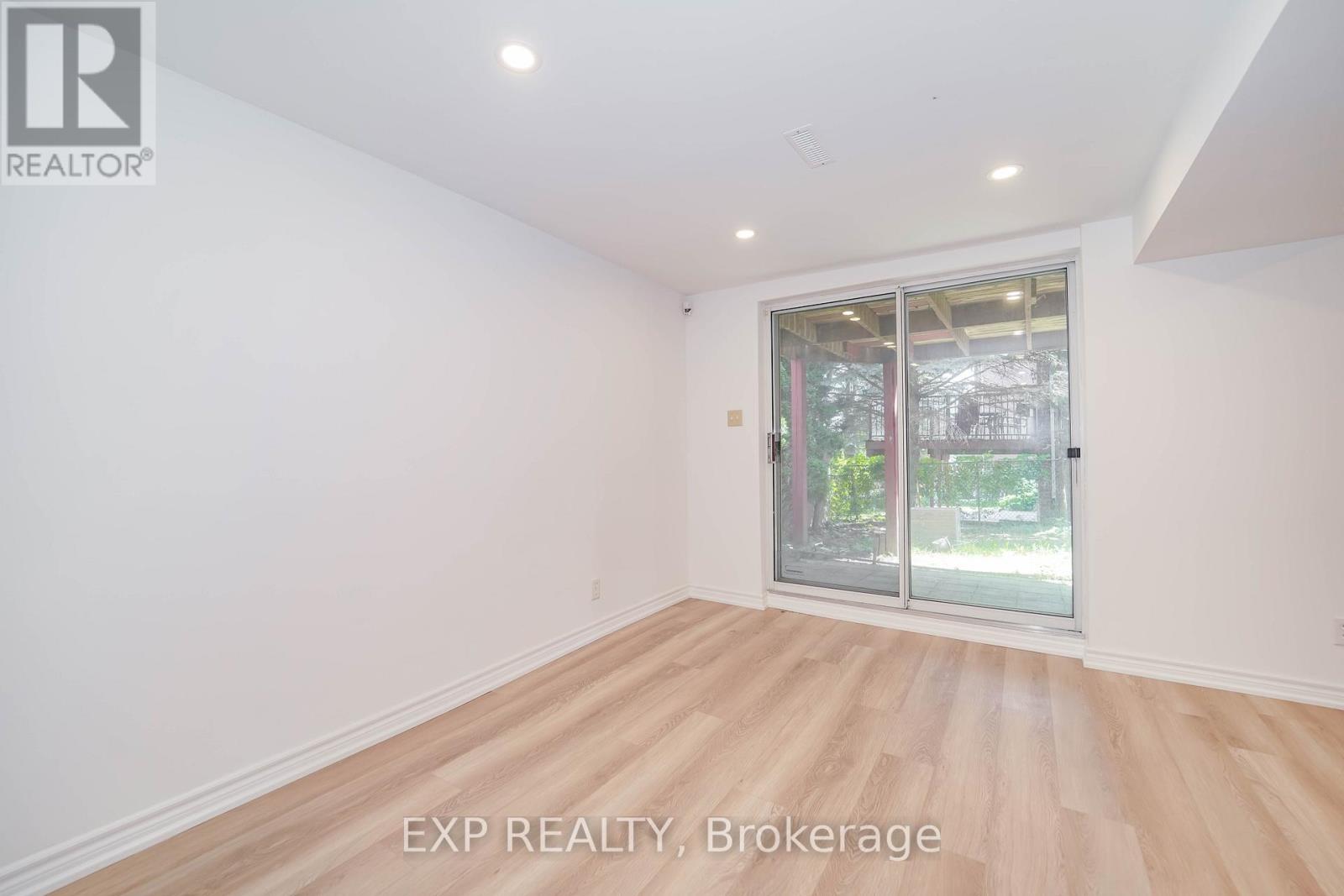 Bsmt - 195 Savage Road, Newmarket, Ontario  L3X 1R6 - Photo 9 - N13623942