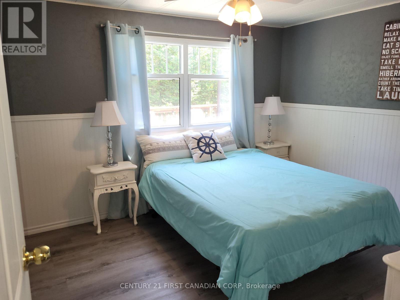 72599 Stanley Street, Bluewater, Ontario  N0M 2T0 - Photo 17 - X13224710