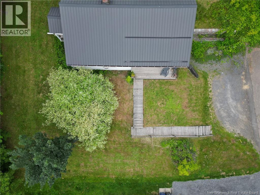 107 Sharkey Street, Woodstock, New Brunswick  E7M 2R1 - Photo 6 - NB144829