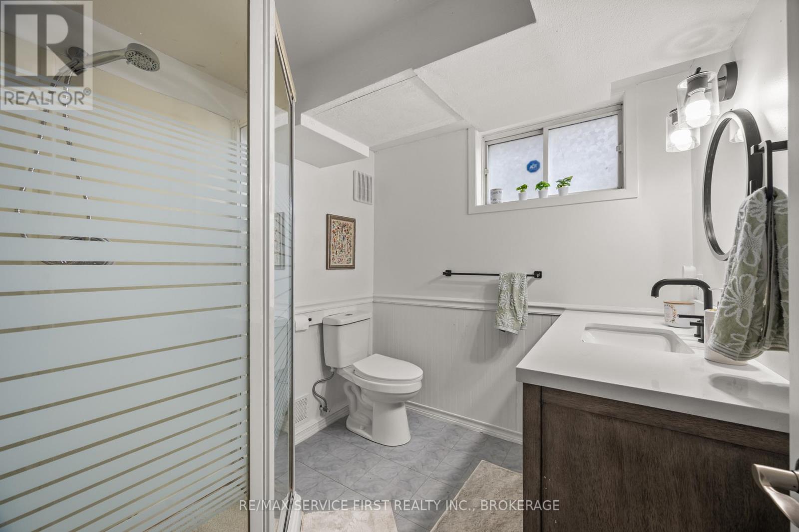 53 Mckeown Crescent, Loyalist, Ontario  K7N 1Y4 - Photo 38 - X13623958