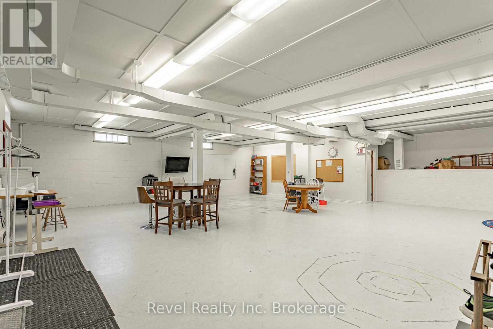 11 Vincent Street, East Zorra-Tavistock, Ontario  N0J 1M0 - Photo 20 - X13623952