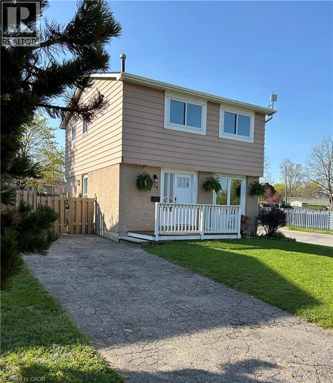 29 Woodlawn Avenue, Brantford, Ontario  N3V 1A4 - Photo 2 - 40852231