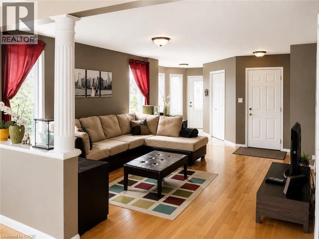 37 Chester Drive, Cambridge, Ontario  N1T 2C4 - Photo 2 - 40850840