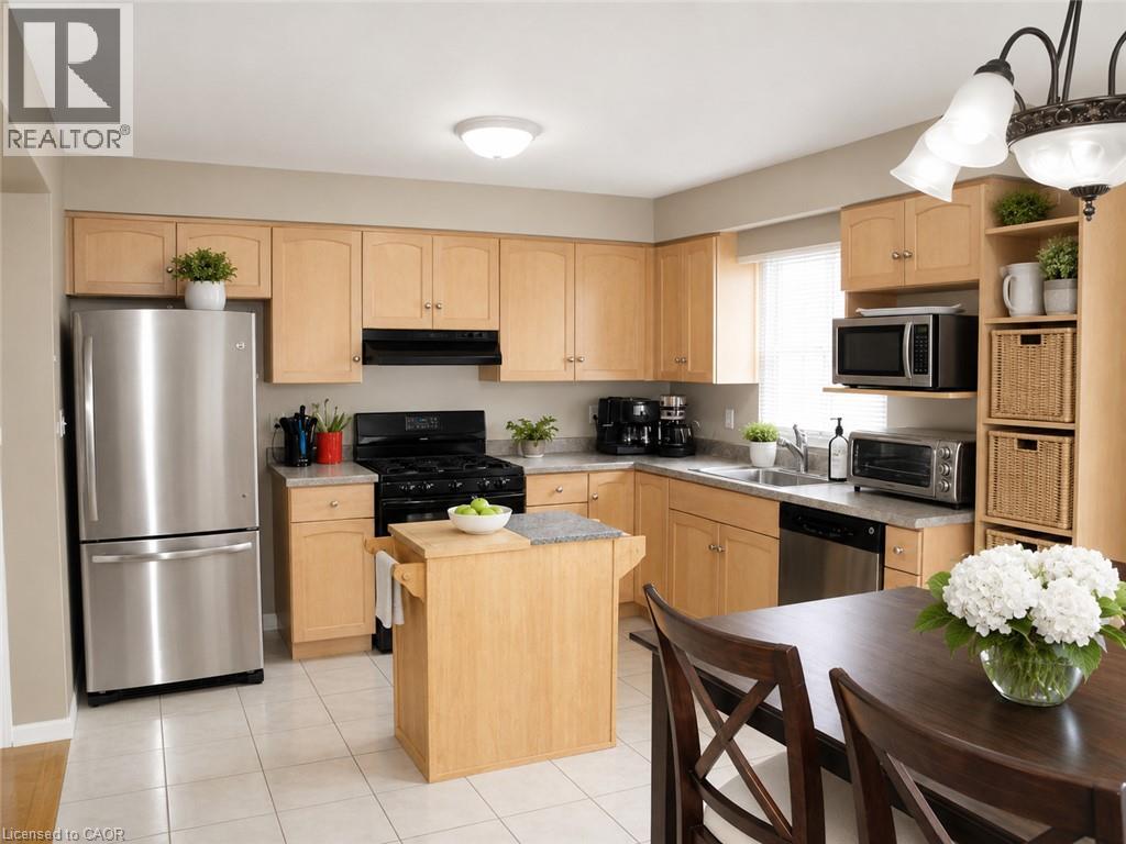 37 Chester Drive, Cambridge, Ontario  N1T 2C4 - Photo 3 - 40850840