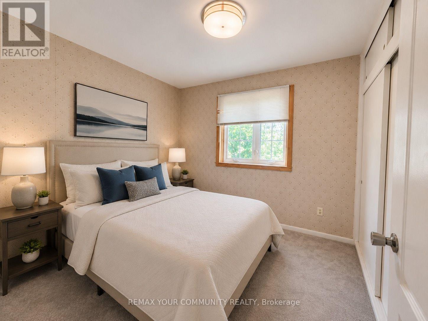 536 Lynett Crescent, Richmond Hill, Ontario L4C 2V9 - Photo 5 - N13621936