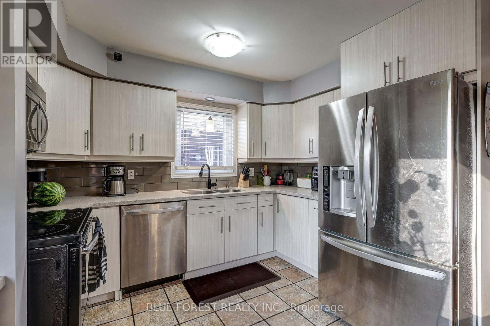 5 Bonaparte Lane, London East, Ontario  N5V 4B1 - Photo 21 - X13624076