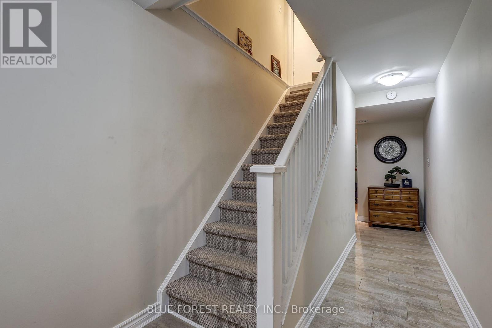 5 Bonaparte Lane, London East, Ontario  N5V 4B1 - Photo 35 - X13624076