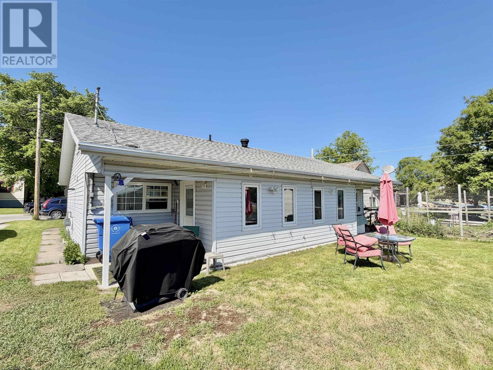 817 Second St S, Kenora, Ontario  P9N 1H6 - Photo 22 - TB2601631