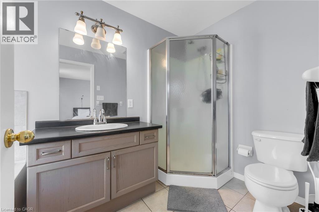 7 Southside Place Unit# 16, Hamilton, Ontario  L9C 7W6 - Photo 19 - 40849836