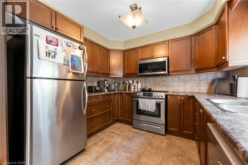 7 Southside Place Unit# 16, Hamilton, Ontario  L9C 7W6 - Photo 12 - 40849836
