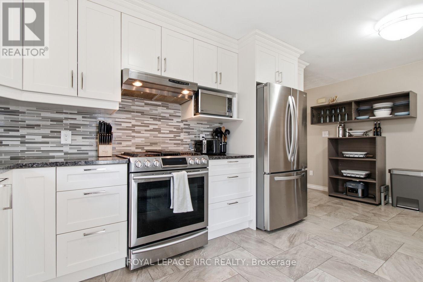 28 Rollins Drive, Welland, Ontario  L3C 6Z8 - Photo 12 - X13623984