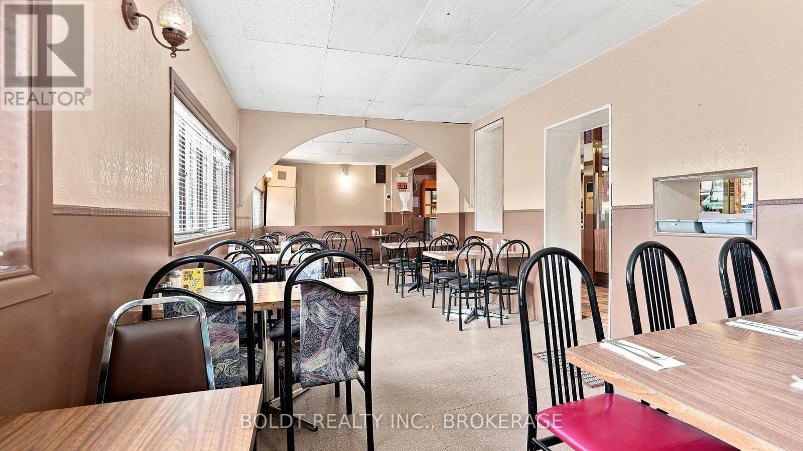 180 St. Paul Street W, St. Catharines, Ontario  L2R 3M2 - Photo 22 - X13623986