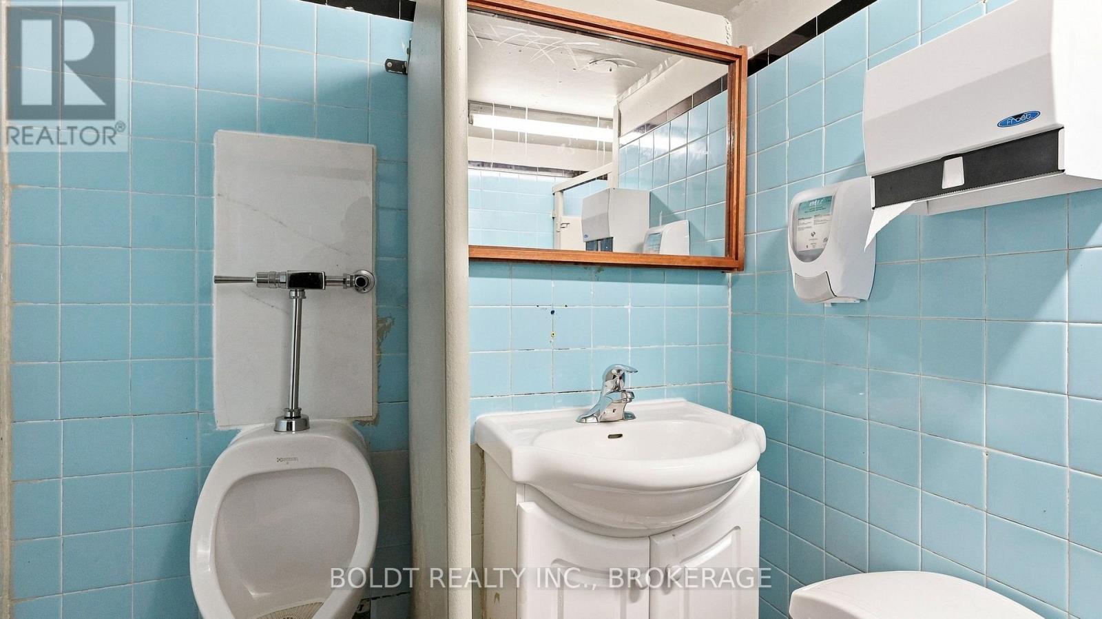 180 St. Paul Street W, St. Catharines, Ontario  L2R 3M2 - Photo 28 - X13623986