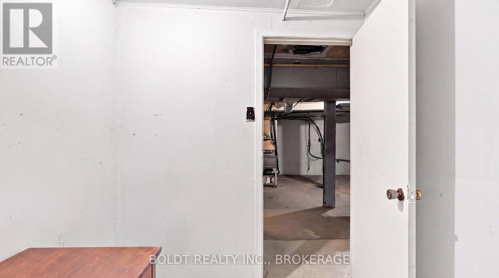 180 St. Paul Street W, St. Catharines, Ontario  L2R 3M2 - Photo 37 - X13623986