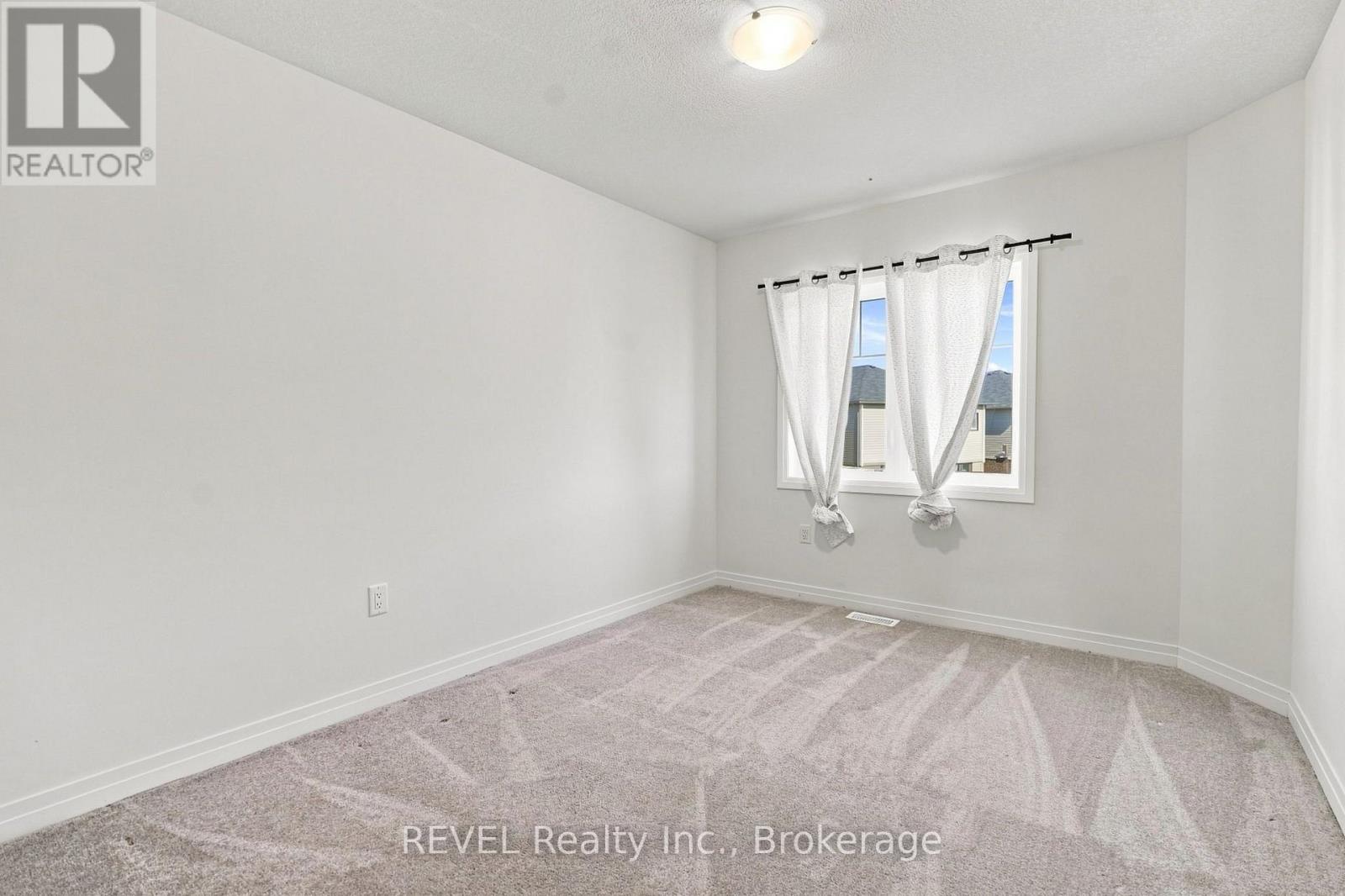 15 - 15 15 Peach Street, Thorold, Ontario  L2V 0P5 - Photo 20 - X13624020