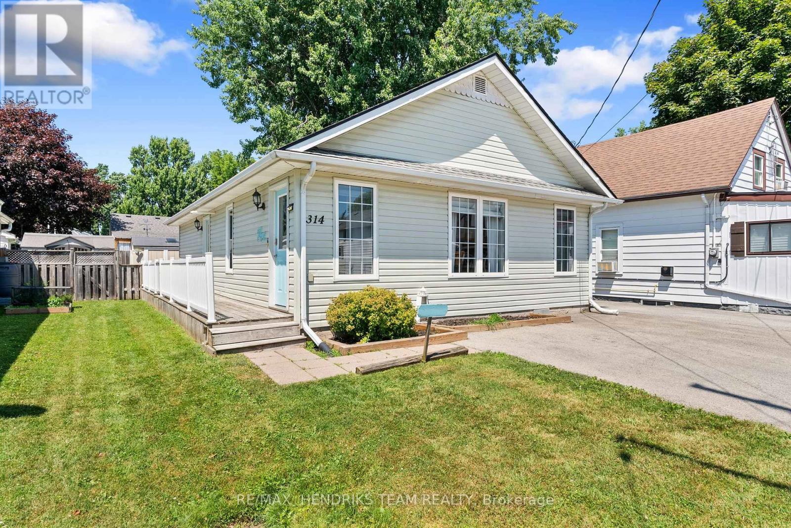 314 Lincoln Road W, Fort Erie, Ontario  L0S 1B0 - Photo 2 - X13624040