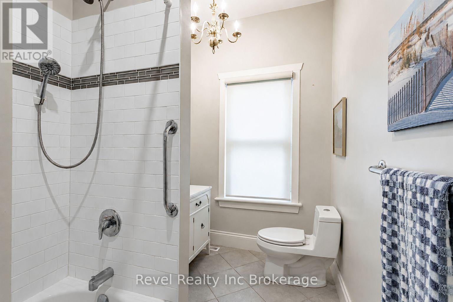 31 Givins Street, Woodstock, Ontario  N4S 5Y6 - Photo 10 - X13623992