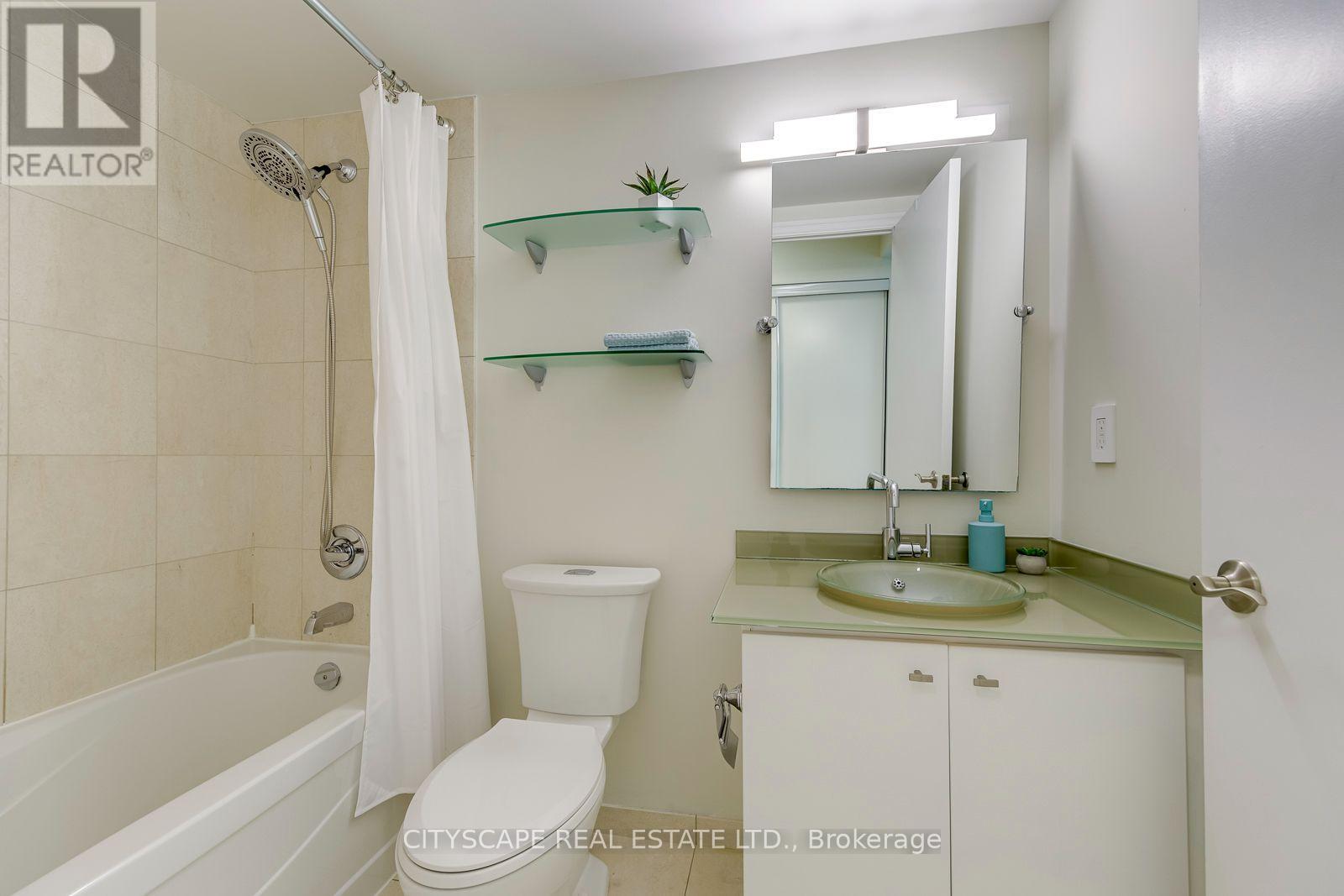 1108 - 8 Scollard Street, Toronto, Ontario  M5R 1M2 - Photo 14 - C13624086
