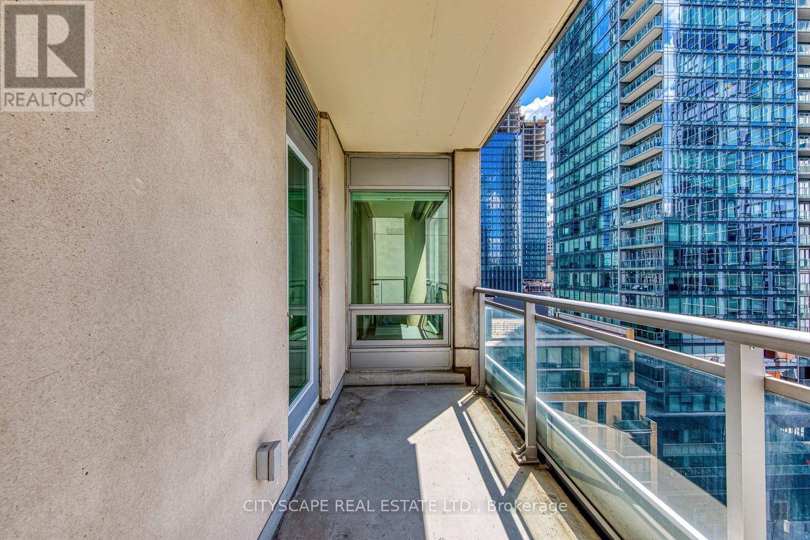 1108 - 8 Scollard Street, Toronto, Ontario  M5R 1M2 - Photo 21 - C13624086