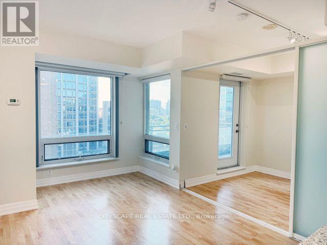 1108 - 8 Scollard Street, Toronto, Ontario  M5R 1M2 - Photo 8 - C13624086