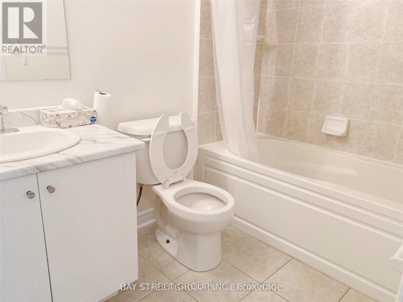 23 - 11 Eaton Park Lane, Toronto, Ontario M1W 0A5 - Photo 10 - E13624000