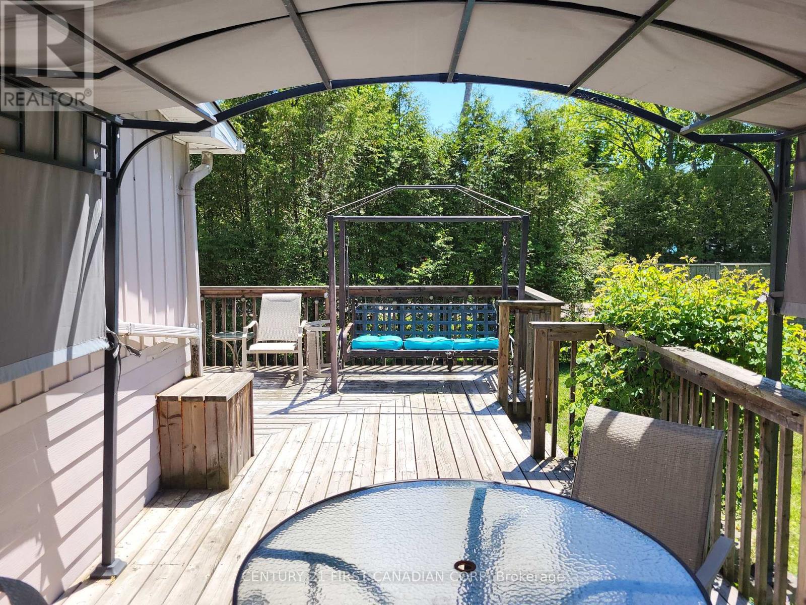 72599 Stanley Street, Bluewater, Ontario  N0M 2T0 - Photo 33 - X13224710