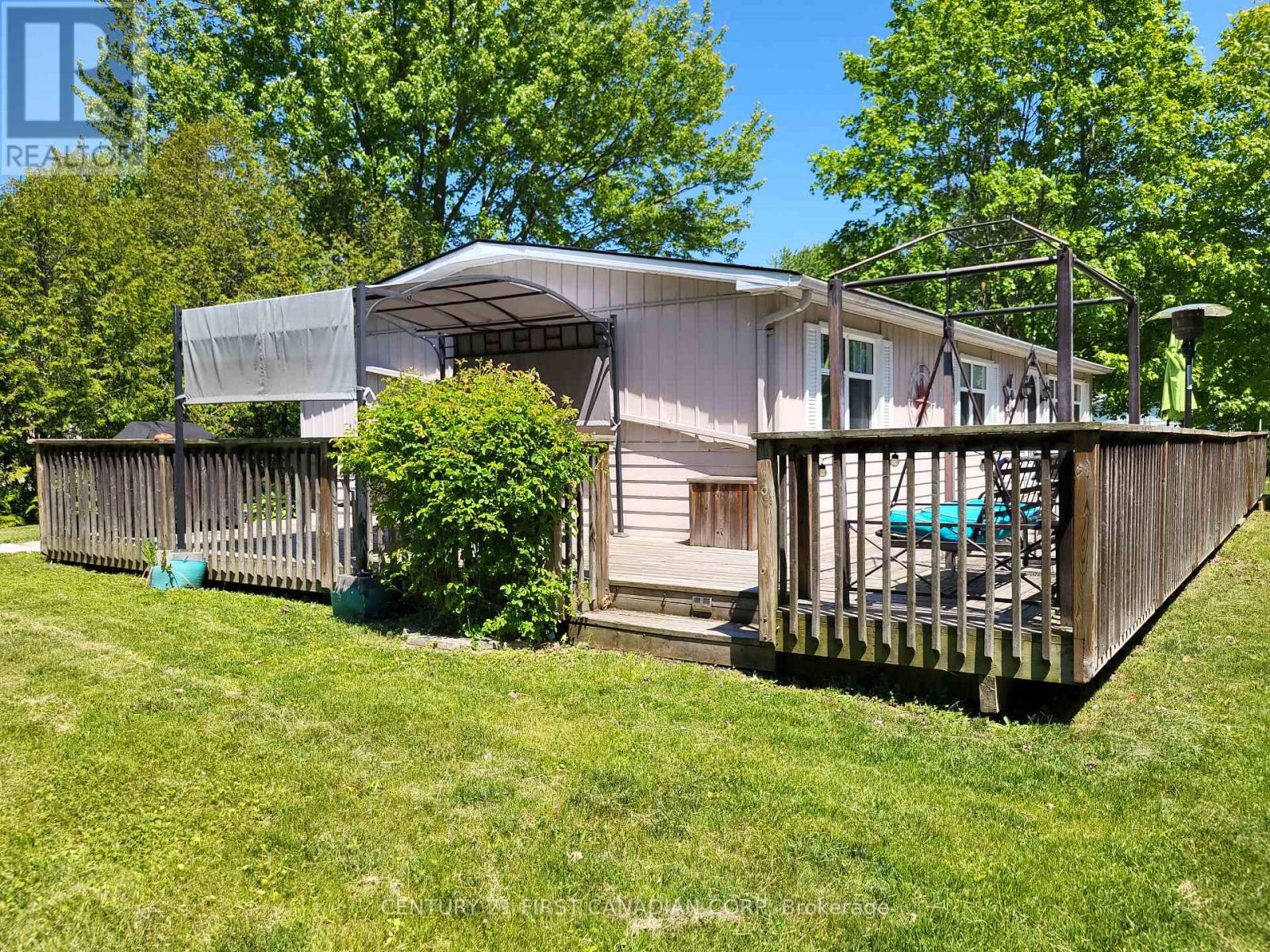 72599 Stanley Street, Bluewater, Ontario  N0M 2T0 - Photo 32 - X13224710