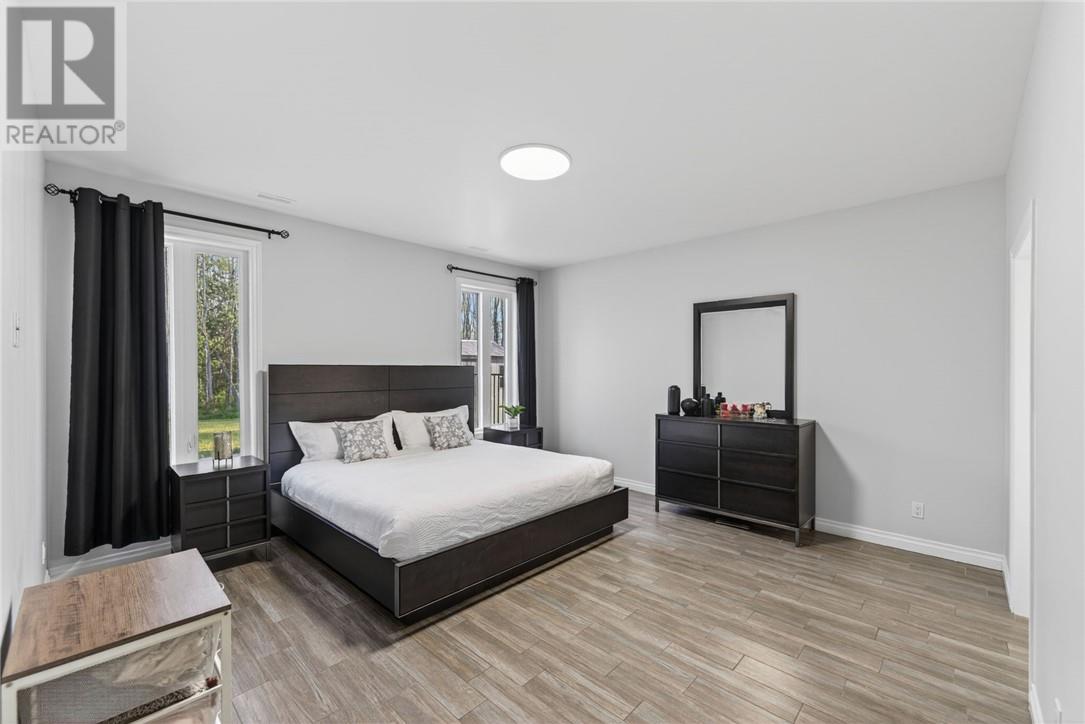 5381 Desmarais, Sudbury, Ontario  P3P 1R7 - Photo 24 - 2129570