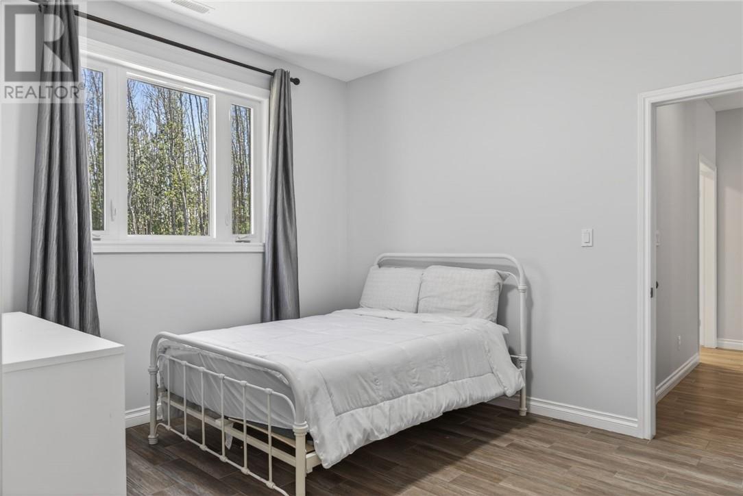 5381 Desmarais, Sudbury, Ontario  P3P 1R7 - Photo 30 - 2129570