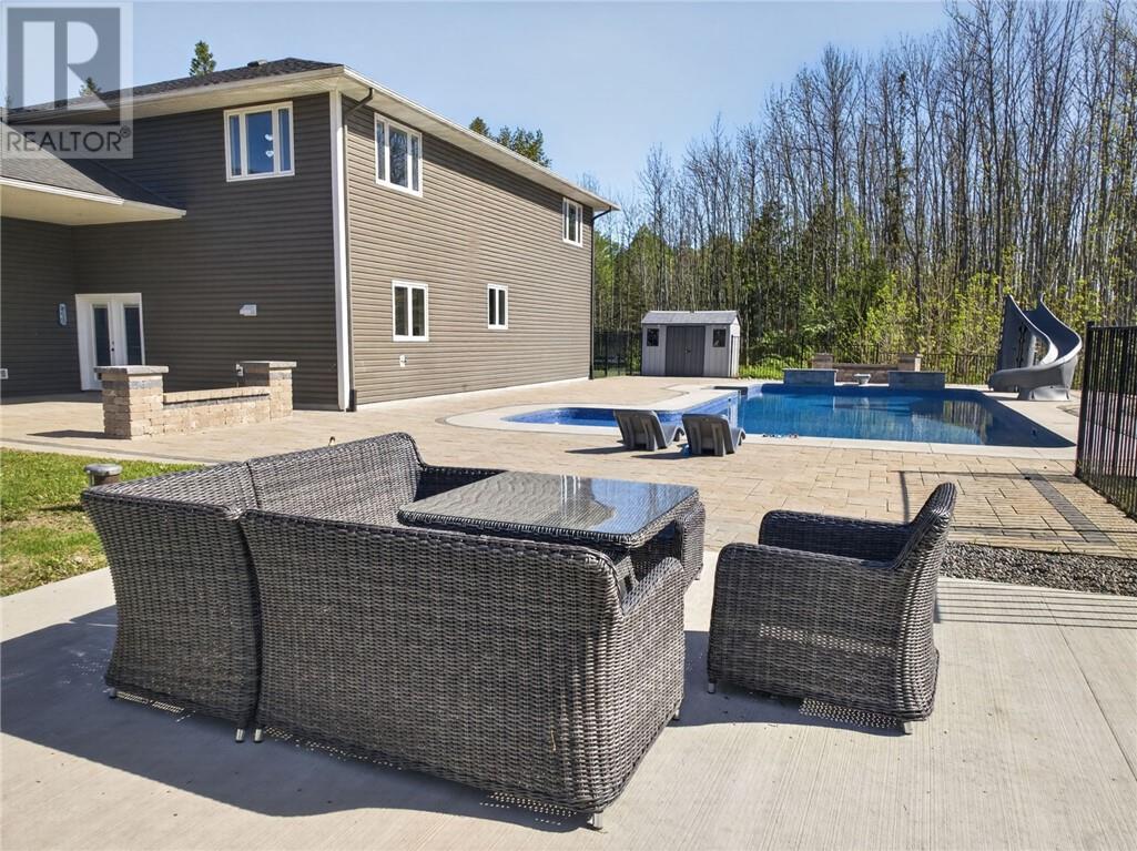 5381 Desmarais, Sudbury, Ontario  P3P 1R7 - Photo 57 - 2129570