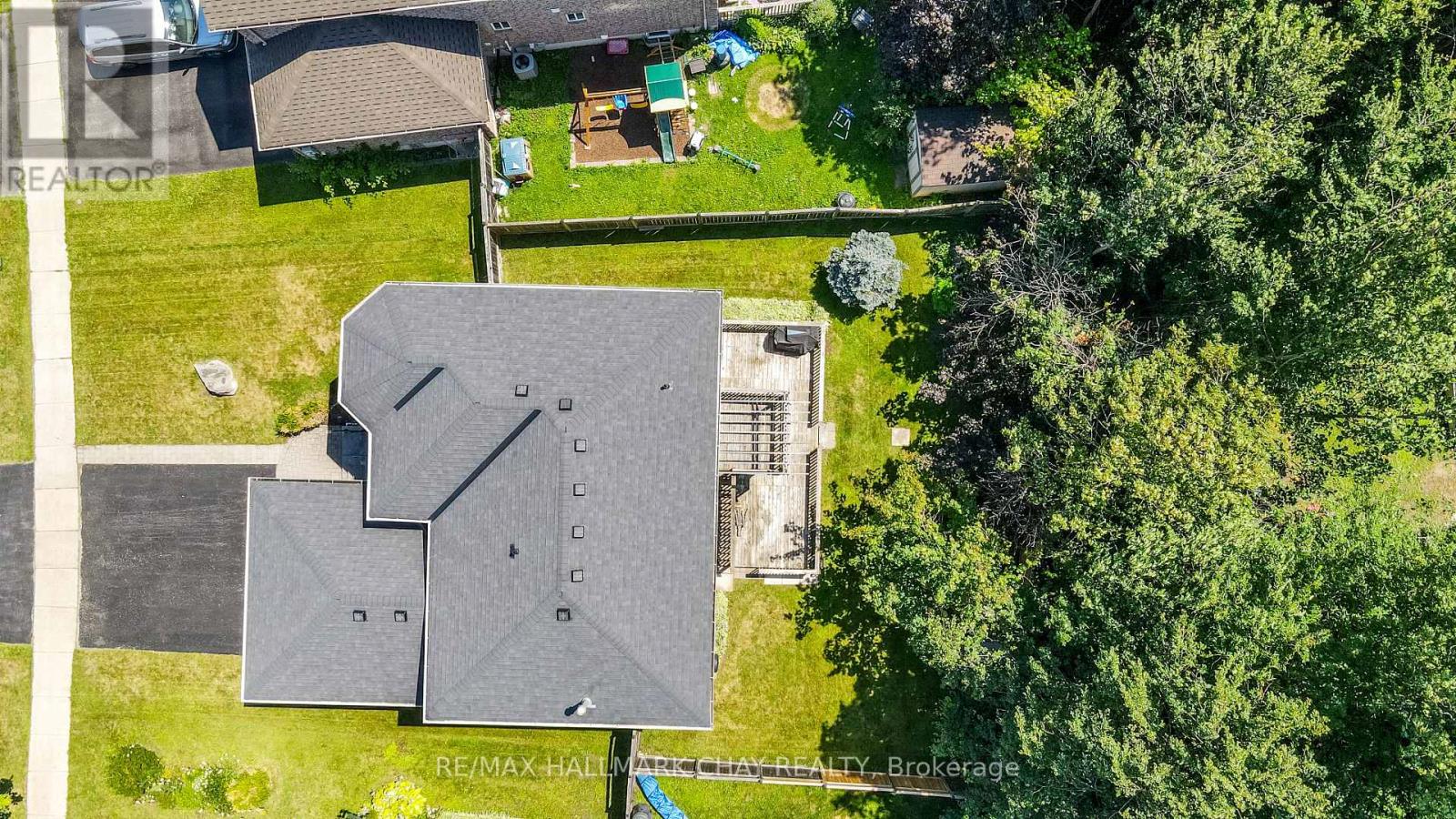 94 Sandringham Drive, Barrie, Ontario  L4M 7J5 - Photo 12 - S13624004