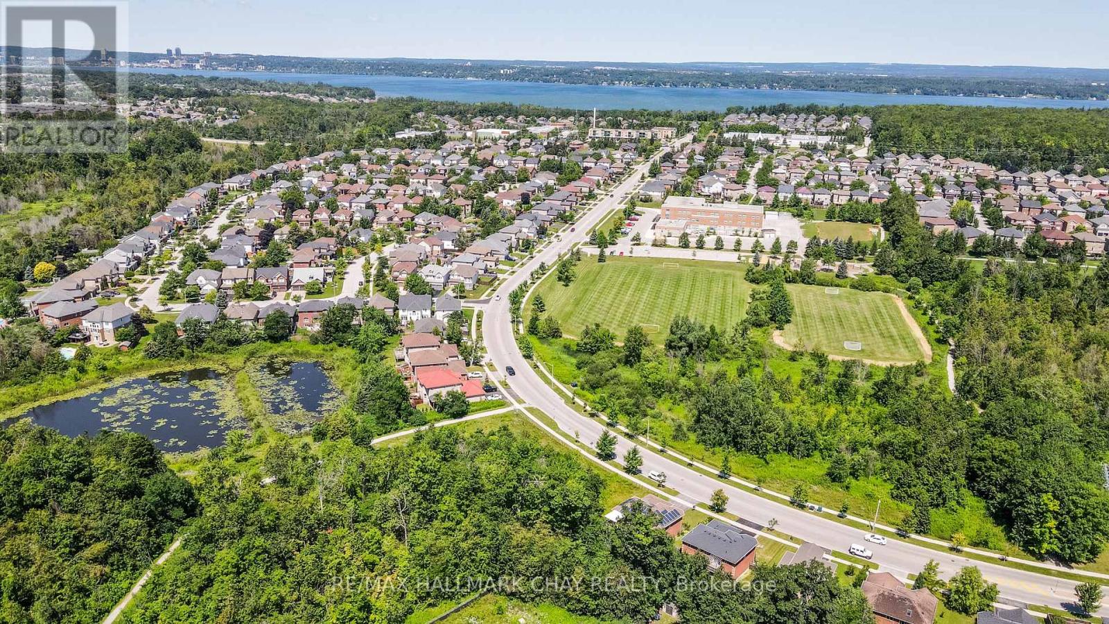 94 Sandringham Drive, Barrie, Ontario  L4M 7J5 - Photo 22 - S13624004