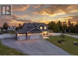 4 CHESLOCK CRESCENT, Oro-Medonte, Ontario
