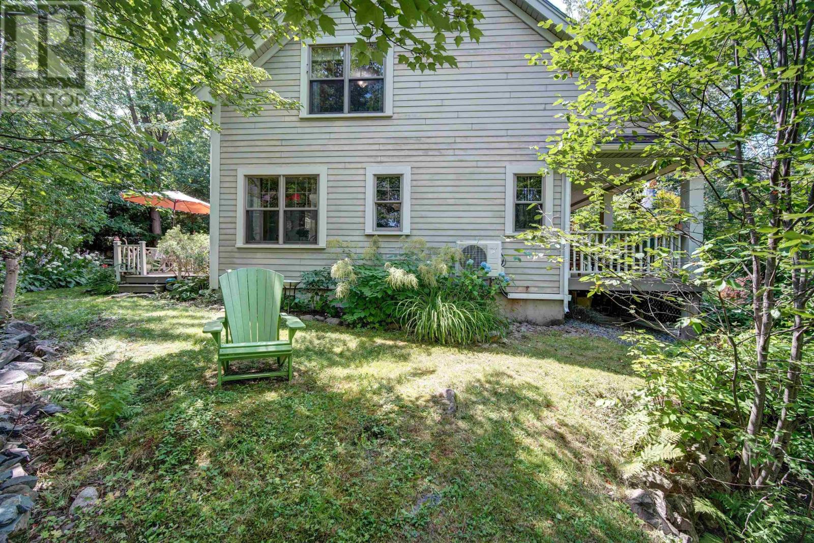 24 Hamshaw Drive, Halifax, Nova Scotia  B3M 2H1 - Photo 37 - 202605027