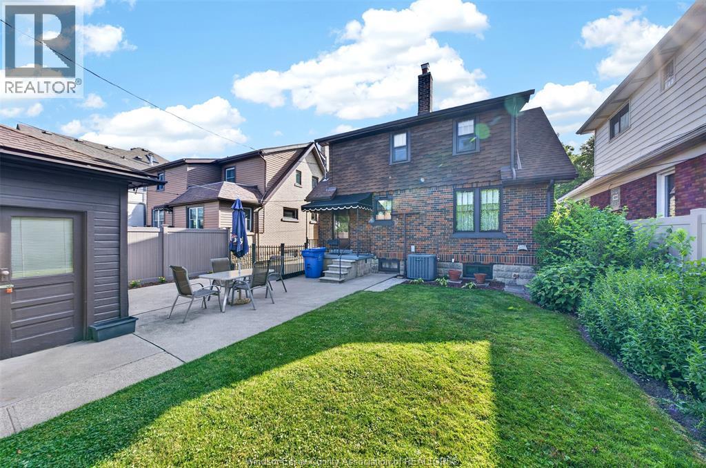 2333 Chilver, Windsor, Ontario  N8W 2V6 - Photo 32 - 26018500