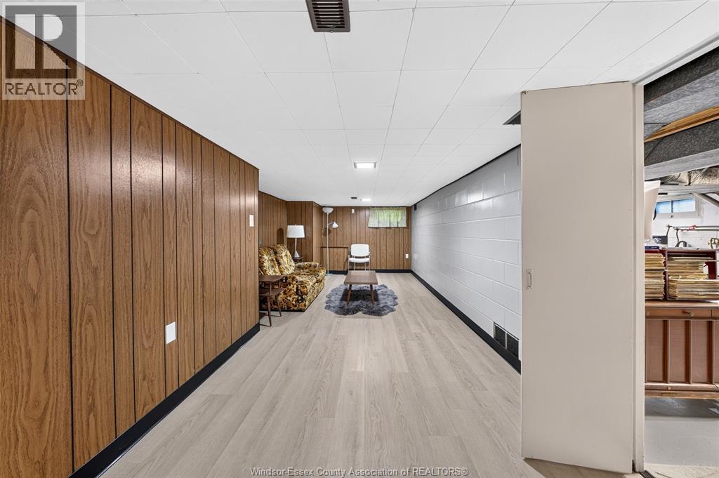 2333 Chilver, Windsor, Ontario  N8W 2V6 - Photo 25 - 26018500