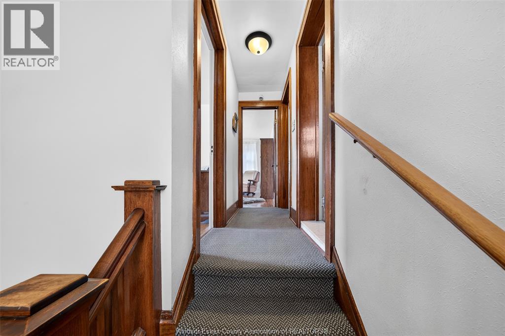 2333 Chilver, Windsor, Ontario  N8W 2V6 - Photo 16 - 26018500