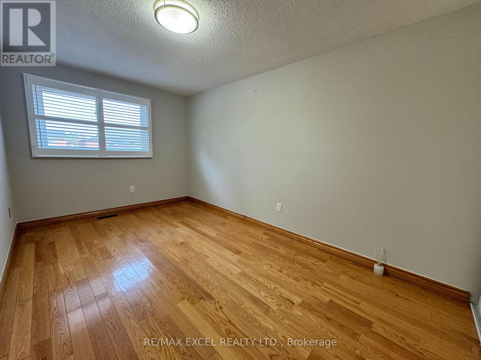 27 Manston Crescent, Markham, Ontario  L3R 7A5 - Photo 7 - N13621948