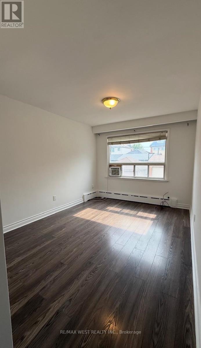 2 - 108 Kirknewton Road, Toronto, Ontario  M6E 3Y2 - Photo 13 - W13624022