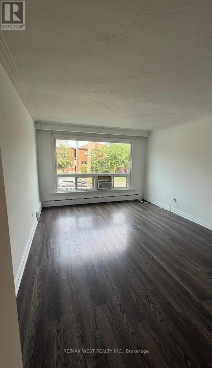 2 - 108 Kirknewton Road, Toronto, Ontario  M6E 3Y2 - Photo 2 - W13624022